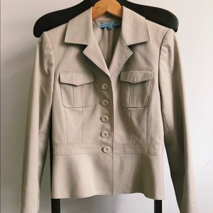 Women’s medium blazer🥀